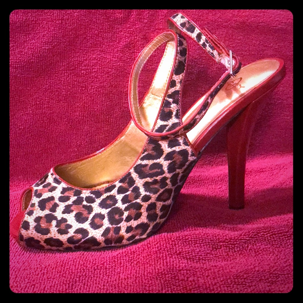 Joey open toe leopard heels